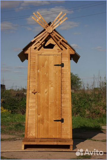Дачный туалет с декором мэж 654