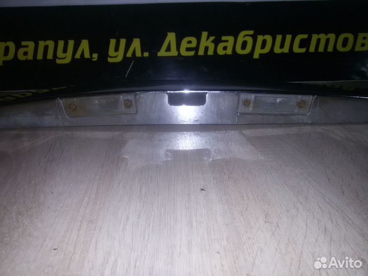 Накладка подсветки номера Chevrolet Cruze