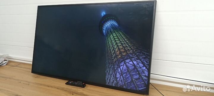 Жк-телевизор Samsung ue50ru7200 (SMART tv, wi-fi)