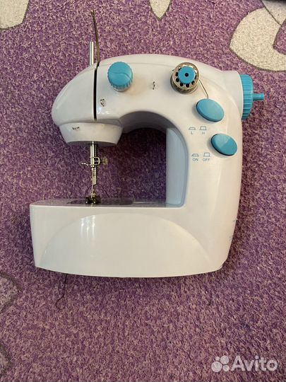 Швейная машина
