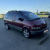 Toyota Previa 2.4 MT, 1993, 500 000 км, с пробегом, цена 560 000 руб.