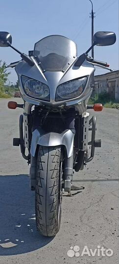 Yamaha FZS 1000 fazer