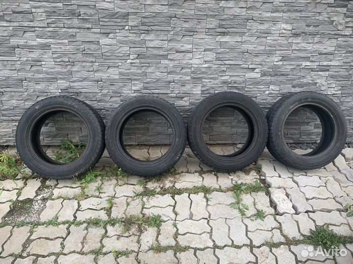 Bridgestone Blizzak Revo GZ 205/55 R16