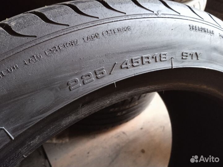 Goodyear EfficientGrip 225/45 R18