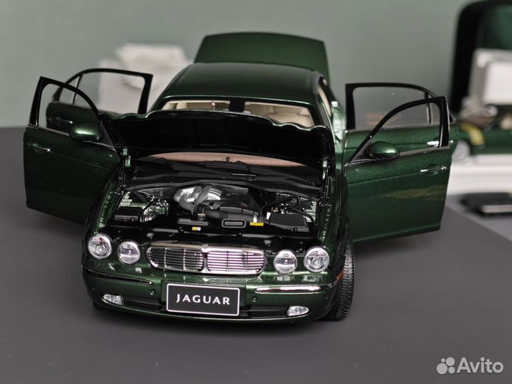 1:18 Jaguar XJ6 X350 Almost Real