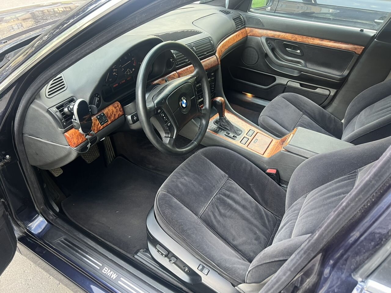 BMW 7 серия: фото владельца