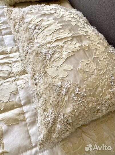 Итальянское покрывало и наволочки блюмарин