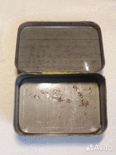 Металлическая коробка для зубного порошка СССР