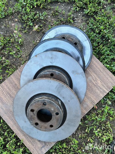 Передние тормозные диски ford focus 3