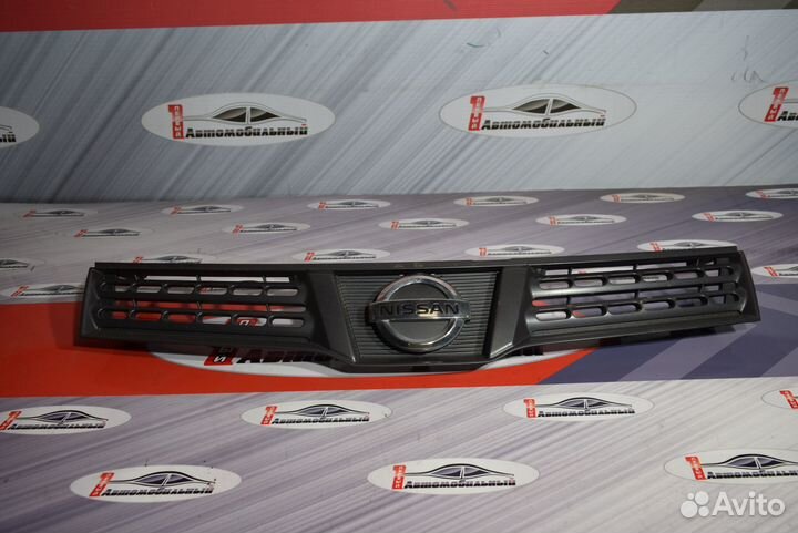 Решётка радиатора c Nissan Wingroad Y12 HR15DE