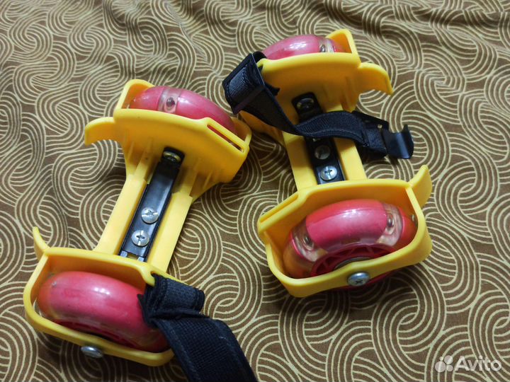 Ролики на обувь раздвижные