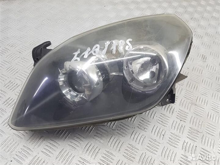 Фара левая Opel Tigra B