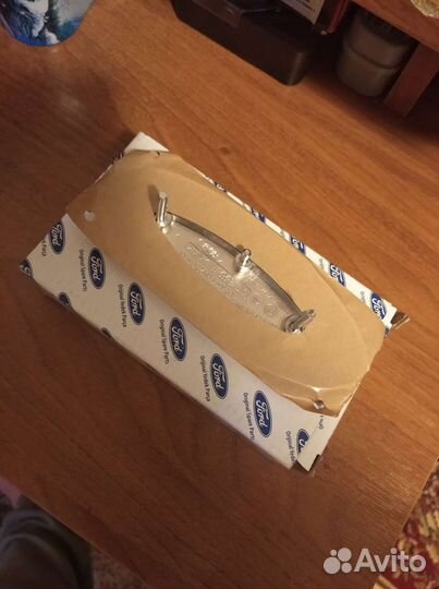 Эмблема значок ford