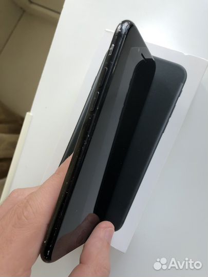 iPhone 7, 32 ГБ
