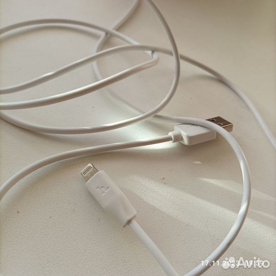 Шнур для зарядки iPhone