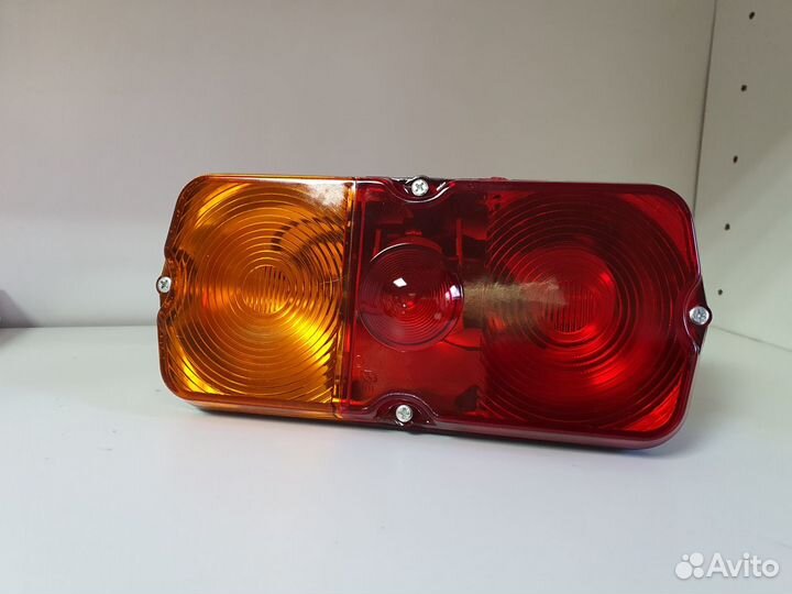 Фонарь задний УАЗ Люкс 132-03