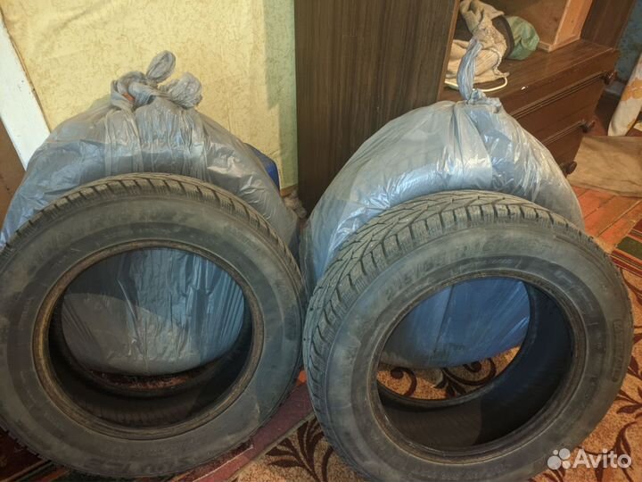 Tigar SUV Ice 215/65 R16 102T