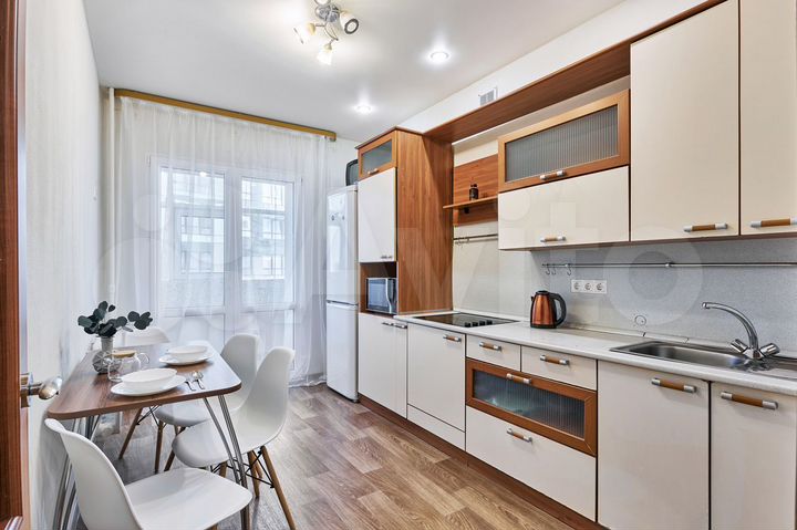 1-к. квартира, 53 м², 10/14 эт.