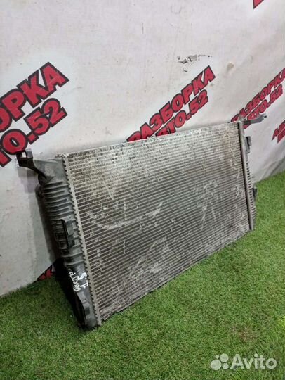 Радиатор охлаждения Renault Duster 1.5 dci