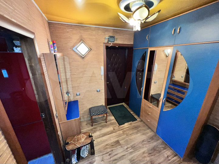 2-к. квартира, 52 м², 2/5 эт.