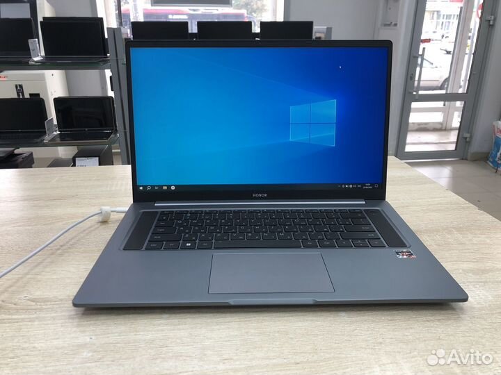 Ноутбук Honor MagicBook 16 (Ryzen5/16/512)