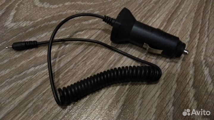 Автомобильная зарядка для Nokia