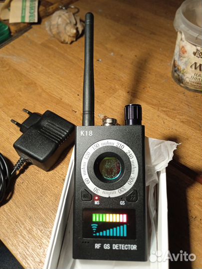 Детектор жучков и скрытых камер К18