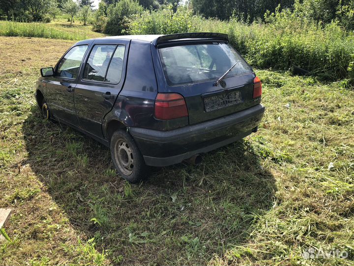 Volkswagen golf 3 1,8 моновпрыск
