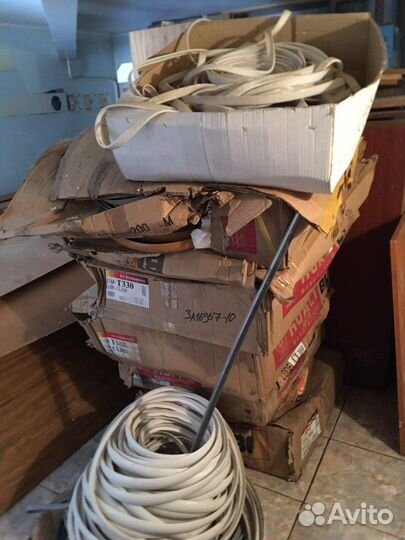 Мебельная фурнитура