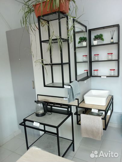 Столы, тумбы и полочки