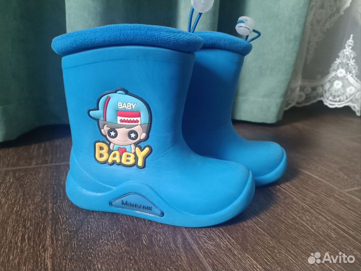 Детские резиновые сапоги