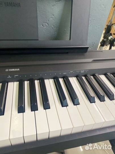 Yamaha P-45 Цифровое пианино
