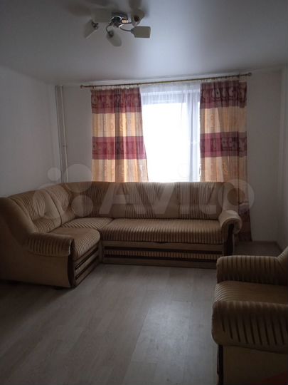 Комната 20 м² в 3-к., 8/17 эт.