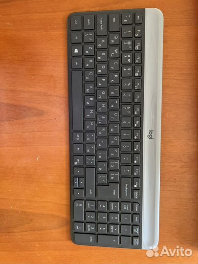 Клавиатура и мышь logitech slim combo mk470