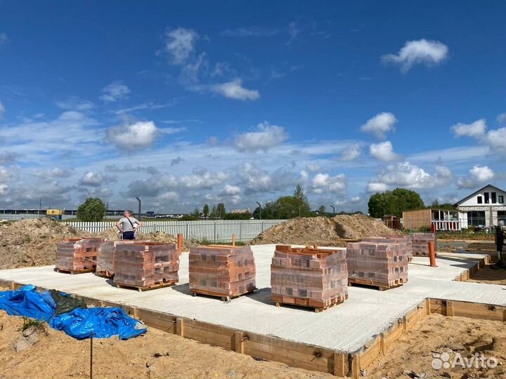 Кирпич красный М-150