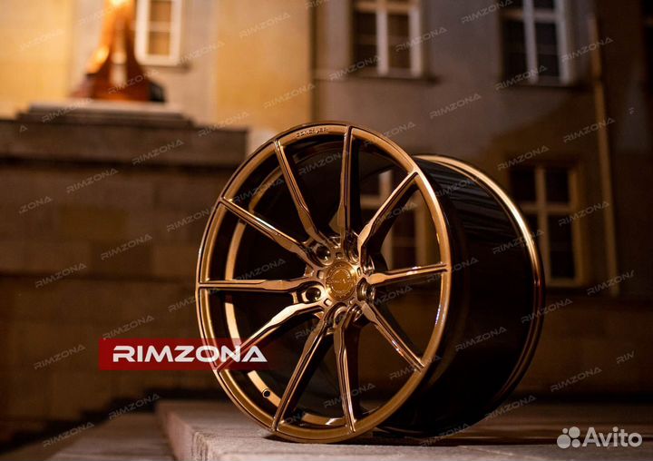 Кованые диски R22 на Audi Q5