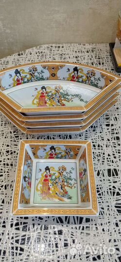 Менажница фарфоровая