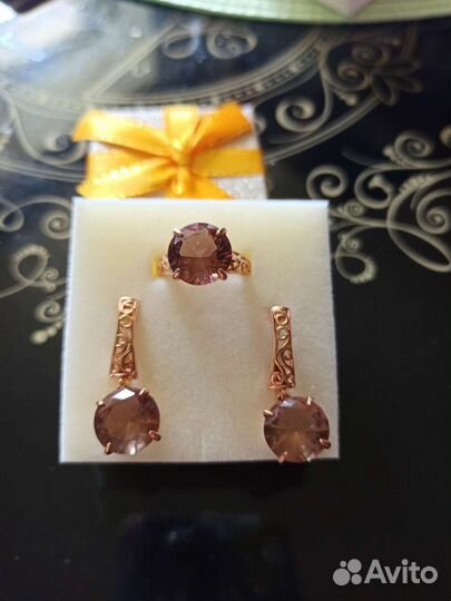 Серьги с султанитом