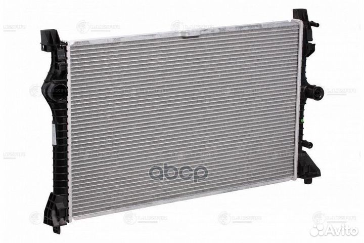 Радиатор MB sprinter classic 13- LRc 1509 luzar