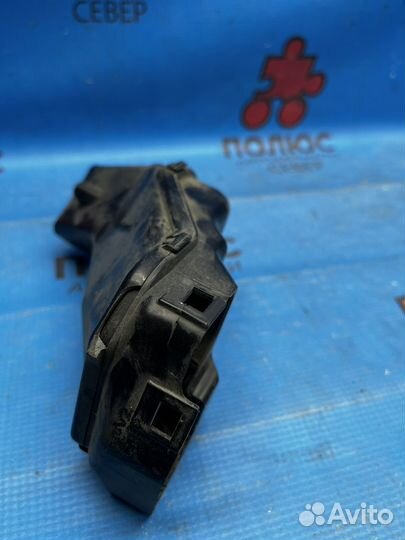 Воздуховод отопителя печки Hyundai Solaris 1