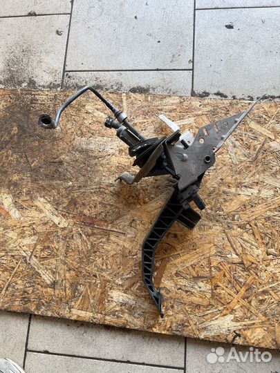 Педаль сцепления ford focus 2