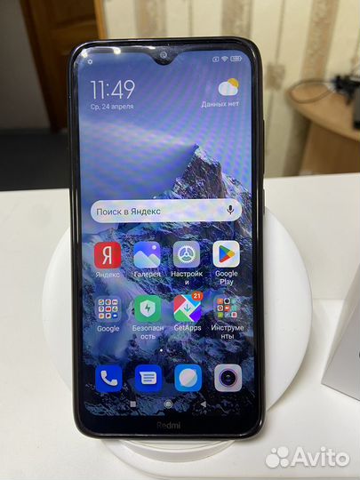 Xiaomi Redmi 8, 3/32 ГБ