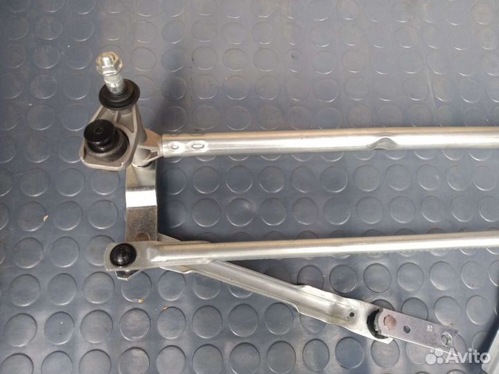 Трапеция стеклоочистителя Шкода Октавия