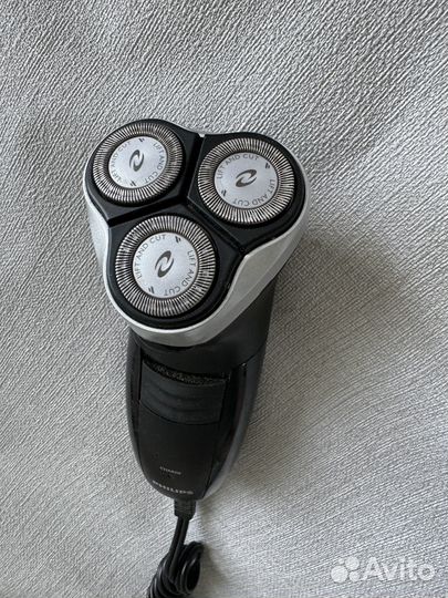 Бритва электрическая philips