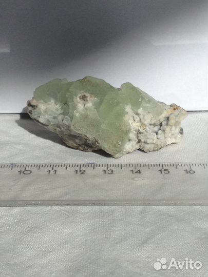 Коллекционные минералы :флюорит