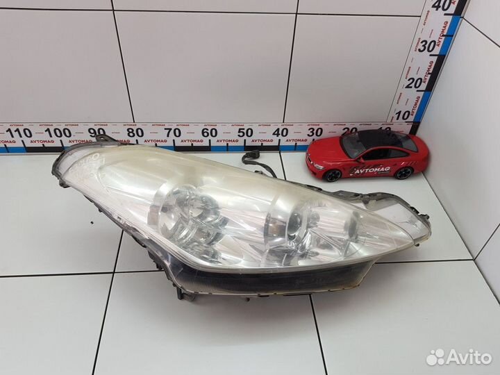 Фара передняя правая (Peugeot 4007)