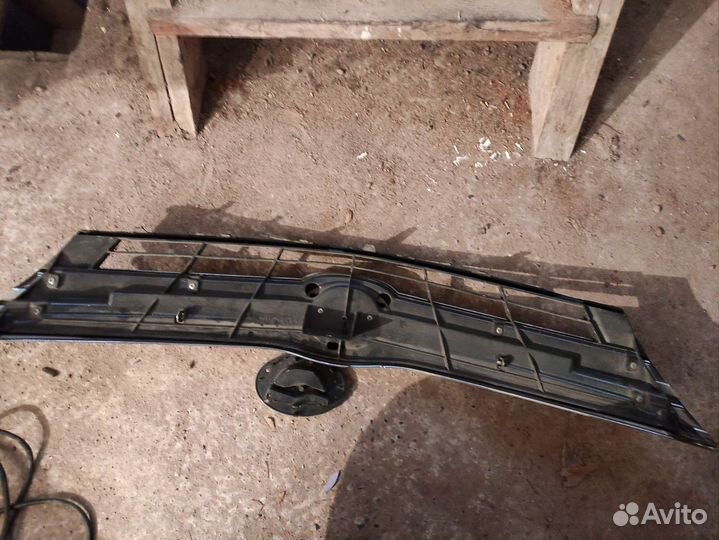 Решетка радиатора Toyota Corolla Fielder Nze164