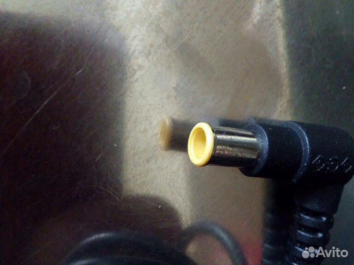 Зарядное устройство Sony 12v 1a