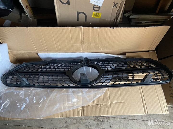 Решетка радиатора mercedes glc
