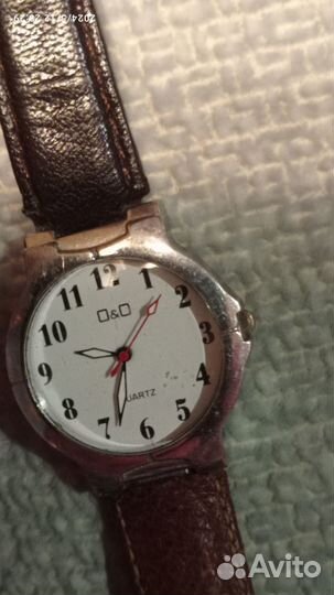 Часы наручные женские - Q&Q